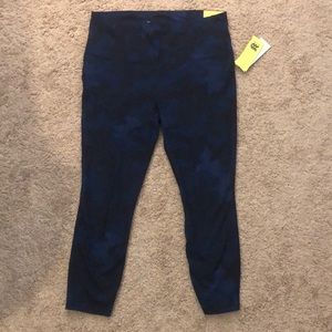 All in Motion Curvy Leggings